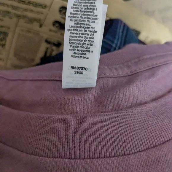 Bella Canvas Dusty Rose T-Shirt Poof I Lost Interest XL NWOT - Picture 6 of 6